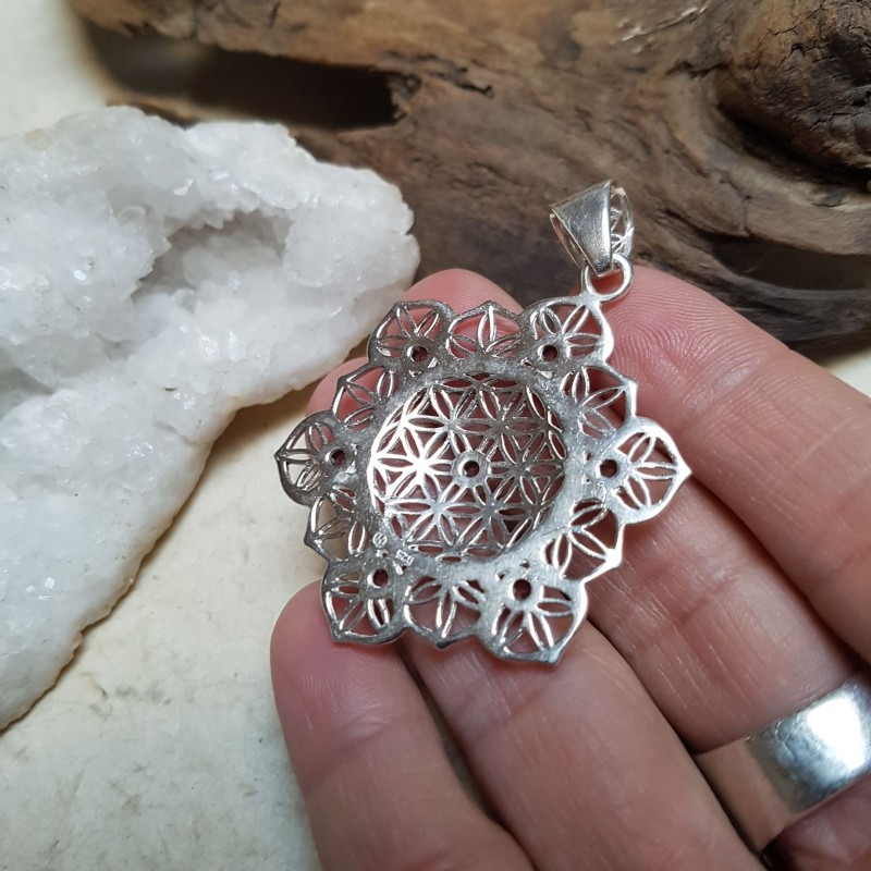 Pendentif oeil ovale Pierre de Lune serti argent 925 - 7x9mm