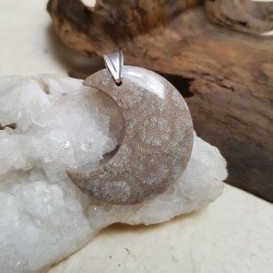 Pendentif Lune CORAIL Fossilisé